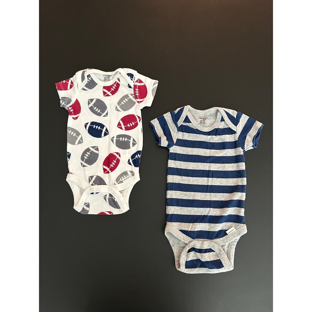 Gerber Onesies Baby Boys 0-3 Months Football Stripes Bodysuit Lot 2 (0003)